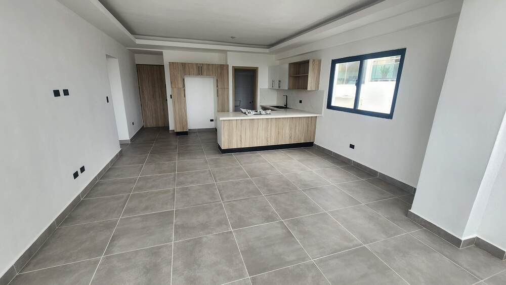 ALQUILO APARTAMENTO VACIO EN EL MILLON