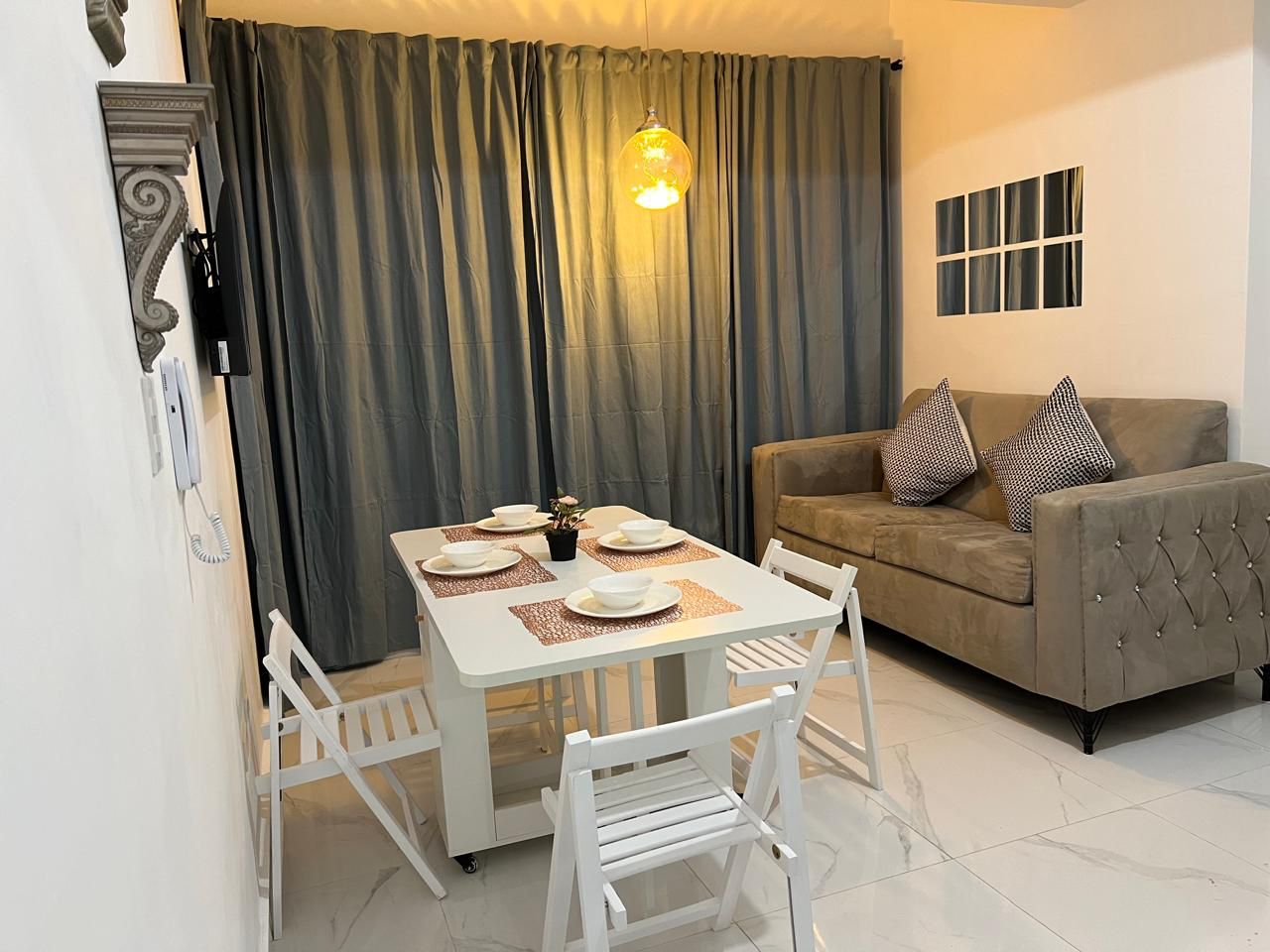 ALQUILO AMUEBLADO EN NACO 7 NIVEL