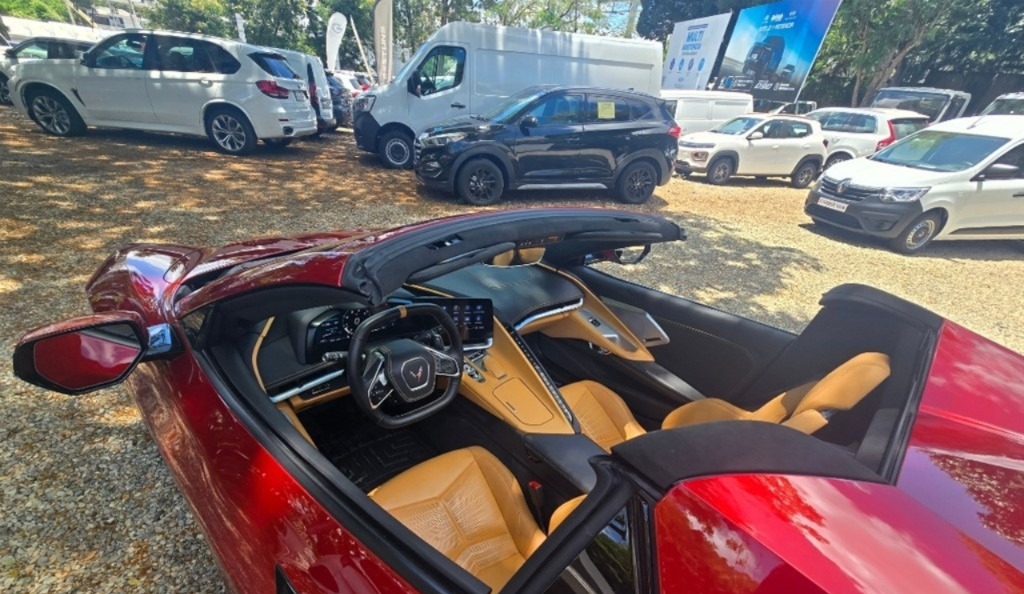 Carro, Jeepeta, Deportivo O Camioneta?