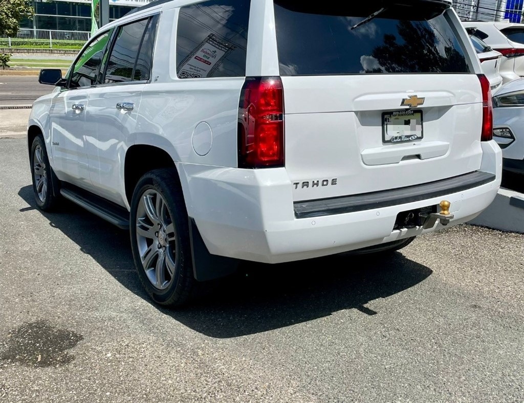 Chevrolet Tahoe White, Full Y Disponible Pa Ti En El Dealer!!!
