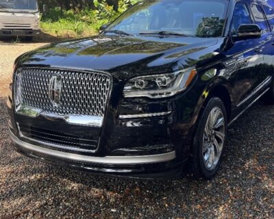 carros.charlies.dealer.lincoln.navigator.reserveII.2024.us139900.negra_.1