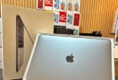 PORTÁTILES APPLE MACBOOK – TODOS LOS MODELOS DISPONIBLES (VENTA AL POR MAYOR Y AL POR MENOR)