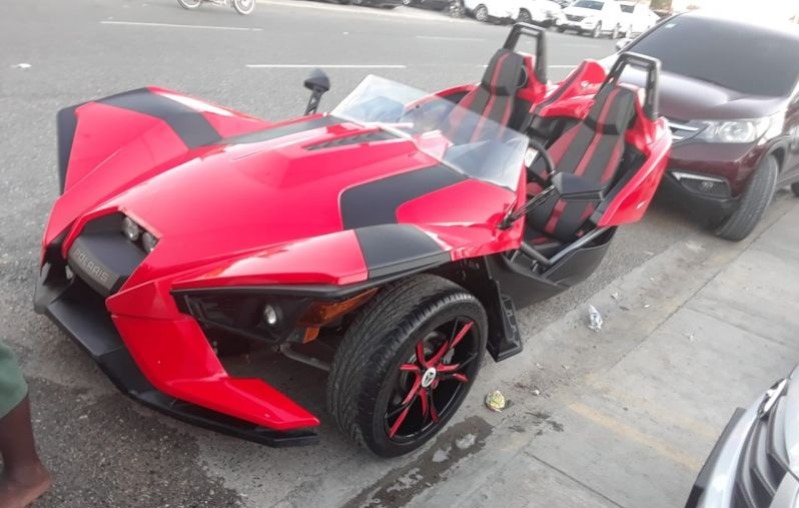 Polaris Rojo Chulisimo En Alquiler, Rentalo Ya!