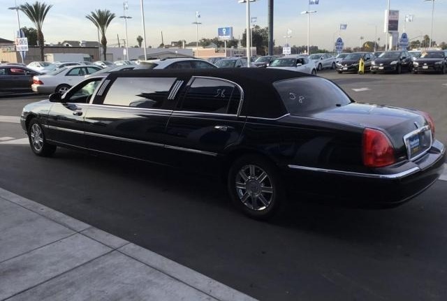 Limosinas Para Bodas, Quinces, Eventos Y Mas, Alquiler!