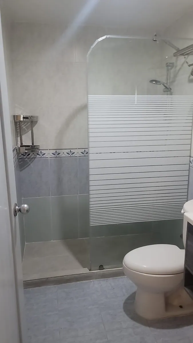 ALQUILO APARTAMENTO EN URBANIZACION REAL SEGUNDO NIVEL