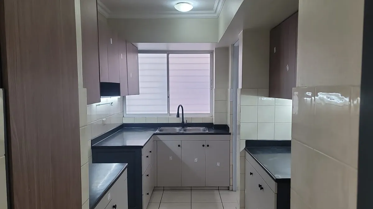 ALQUILO APARTAMENTO EN URBANIZACION REAL SEGUNDO NIVEL