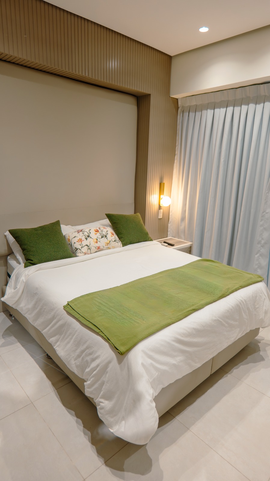 VENDO APARTAMNETO EN EVARISTO MORALES CON 72 MTS