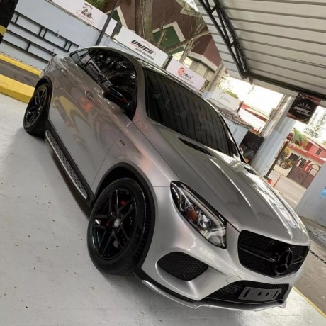 Luxury Rent Cars, Para Gustos Exquisitos!!